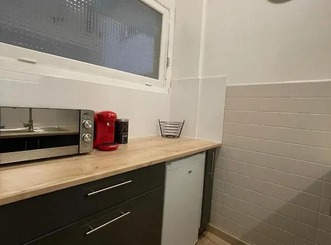 Front De - Garavan Apartment