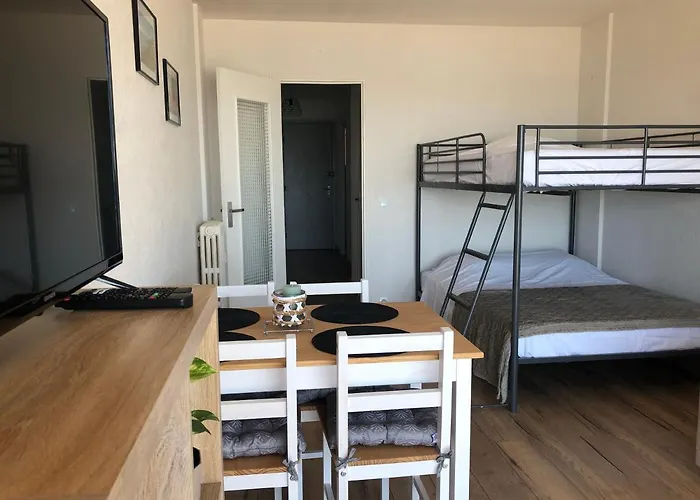 Front De - Garavan *